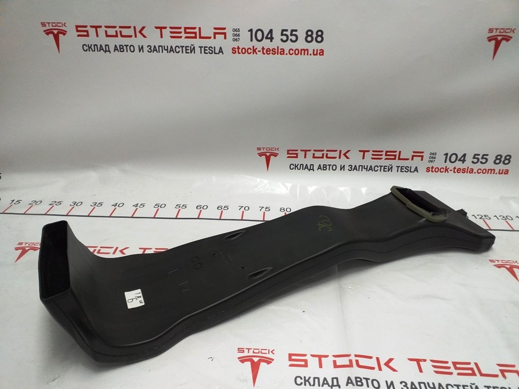 3 Conduit de console de sortie CVC sans séparateur d'air Tesla Model X 1053878-00-B